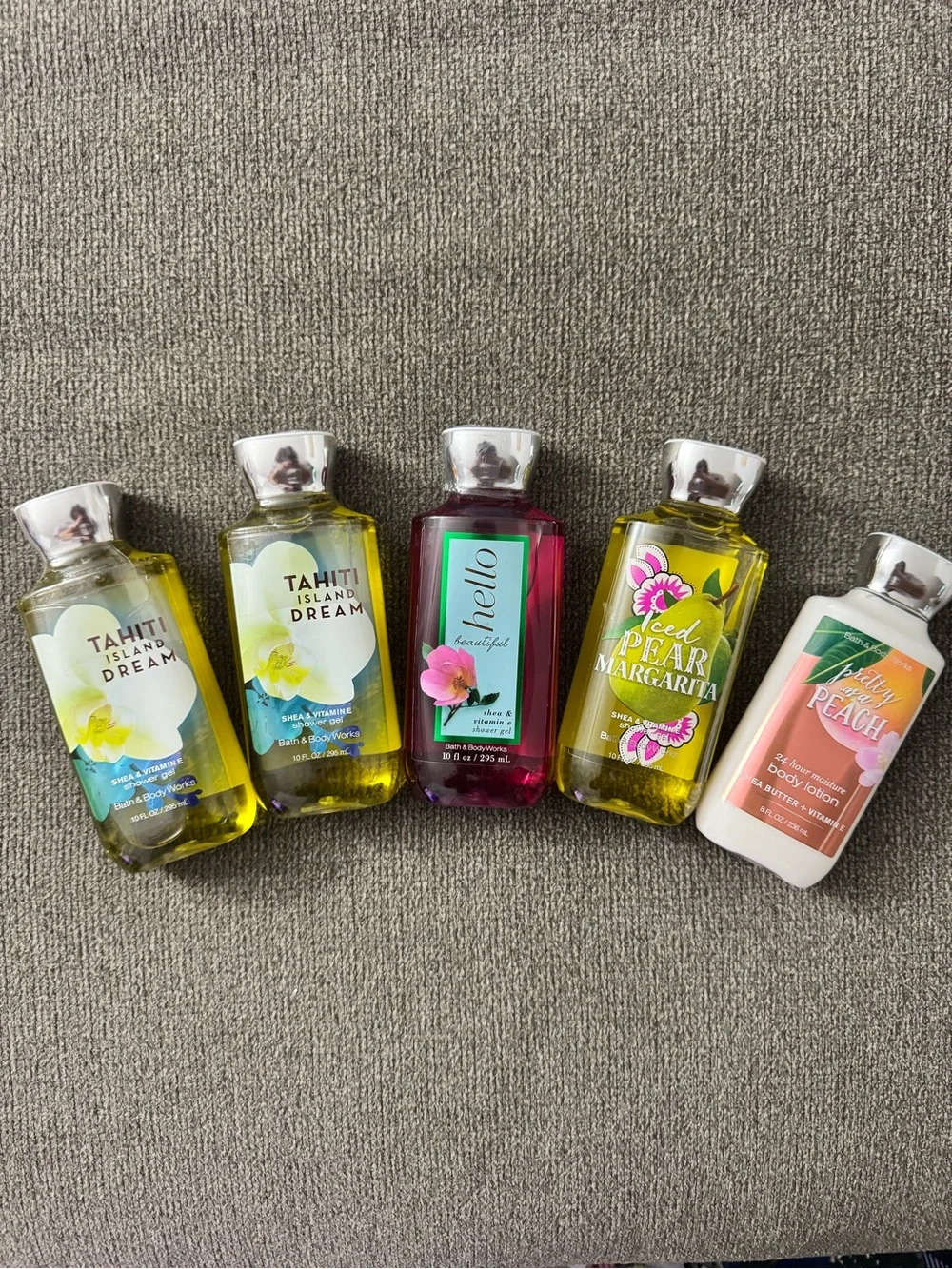 *BUNDLE* Bath & Body Works Signature Collection Body Care Set